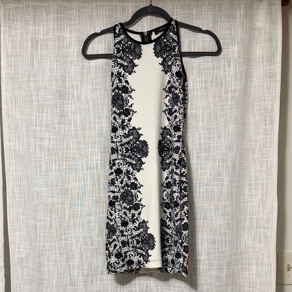 B Darlin White with Black Lace Print Bodycon Dress Size 3/4